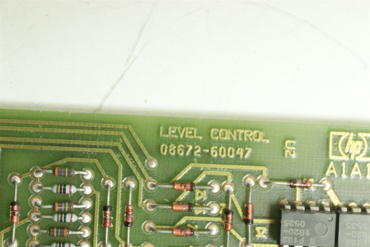 HP Agilent 8672A Signal Generator 2-18GHz PCB Board 08672-60047