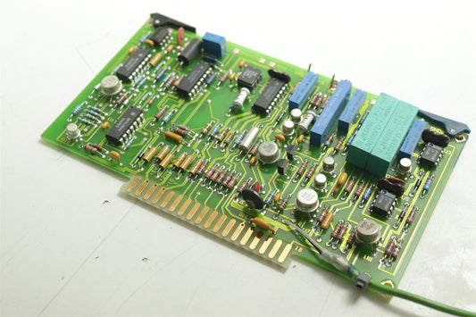 HP Agilent 8672A Signal Generator 2-18GHz PCB Board 08672-60197