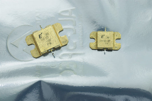 Sumitomo Electric RF Transistor FLM0910-8F + FLM0910-4F