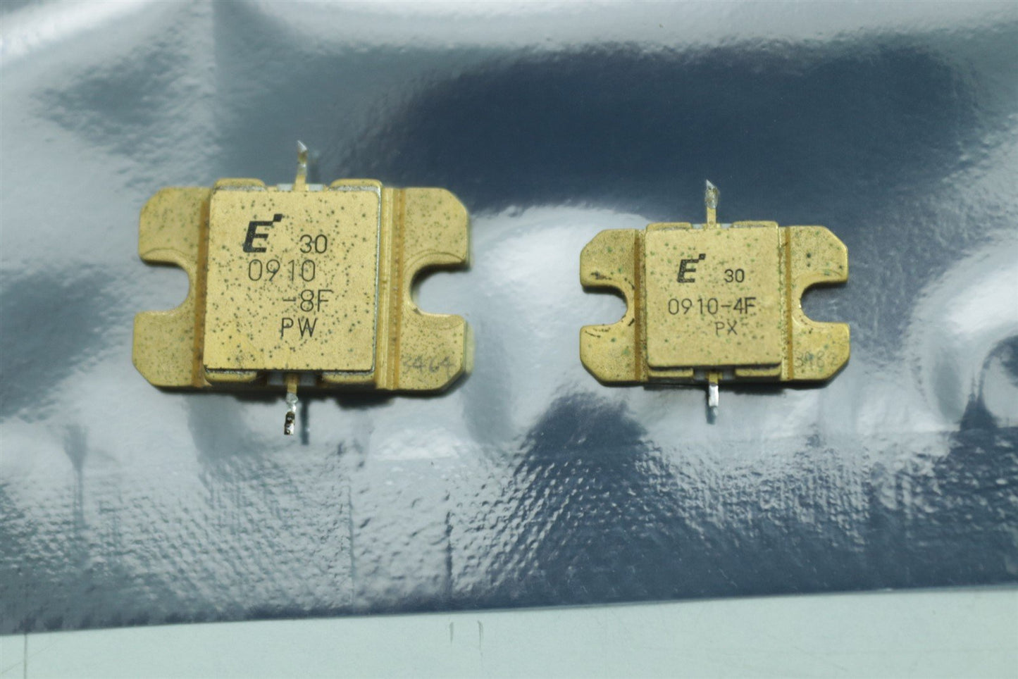 Sumitomo Electric RF Transistor FLM0910-8F + FLM0910-4F