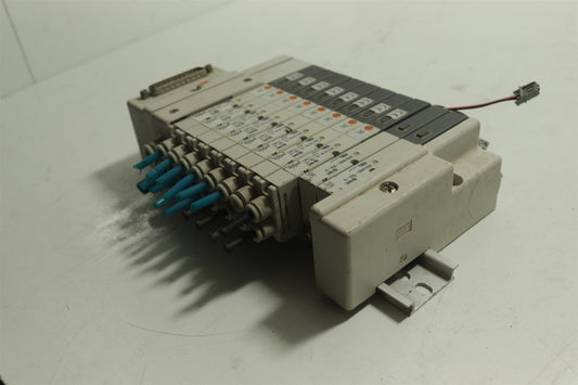 SMC Assembly Valve SQ1131N-5-C6-Q Lot Of 8+ 2 SSQ1000-10A-3