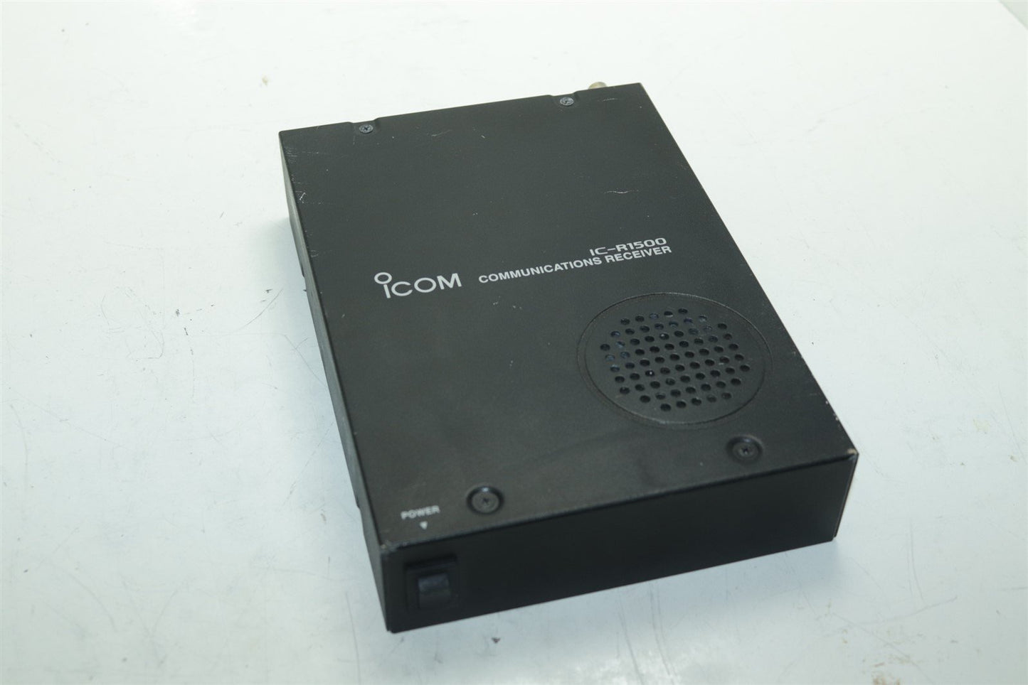 ICOM IC-R1500 communications receiver