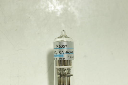 Hamamatsu R6357 Photomultiplier Tube With E850-13 Socket