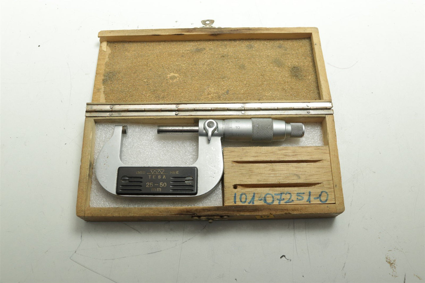 Tesa Swiss Made Tesamaster Micrometer 25-50mm with Resolution 0.001mm