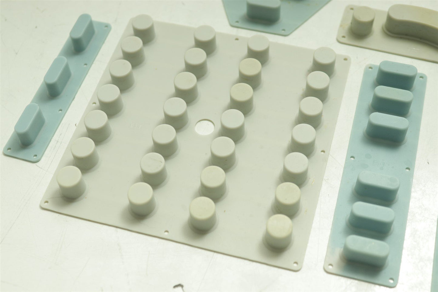 Grason-Stadler GSI 61 Audiometer Keyboard Buttons