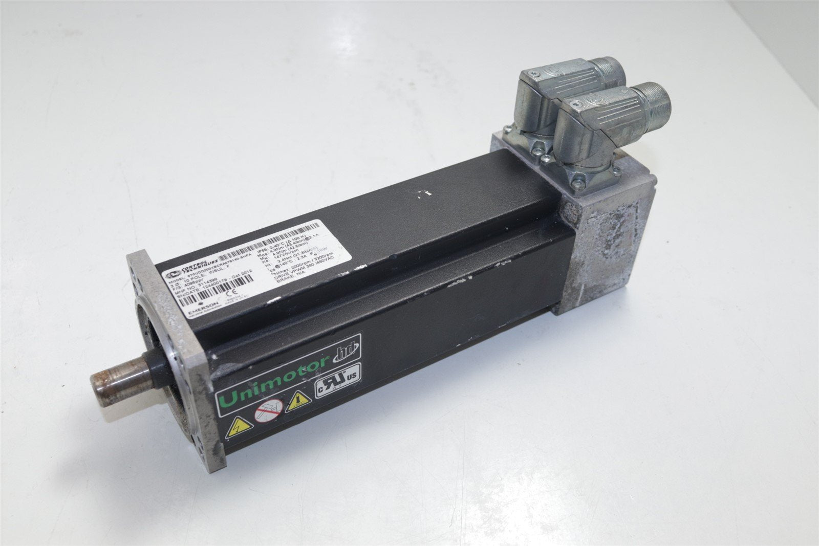 Servomotore Emerson Unimotor HD 115EDB300BAAEA - 2.42 KW, 240V, 4200 RPM, Usato