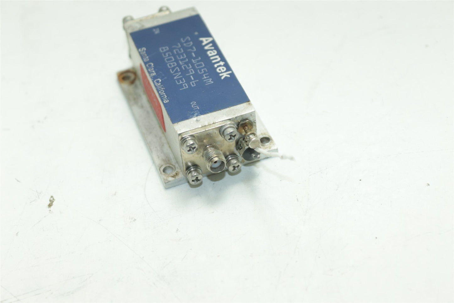 Avantek SD7-1054M Amplifier RF Component 723129-6