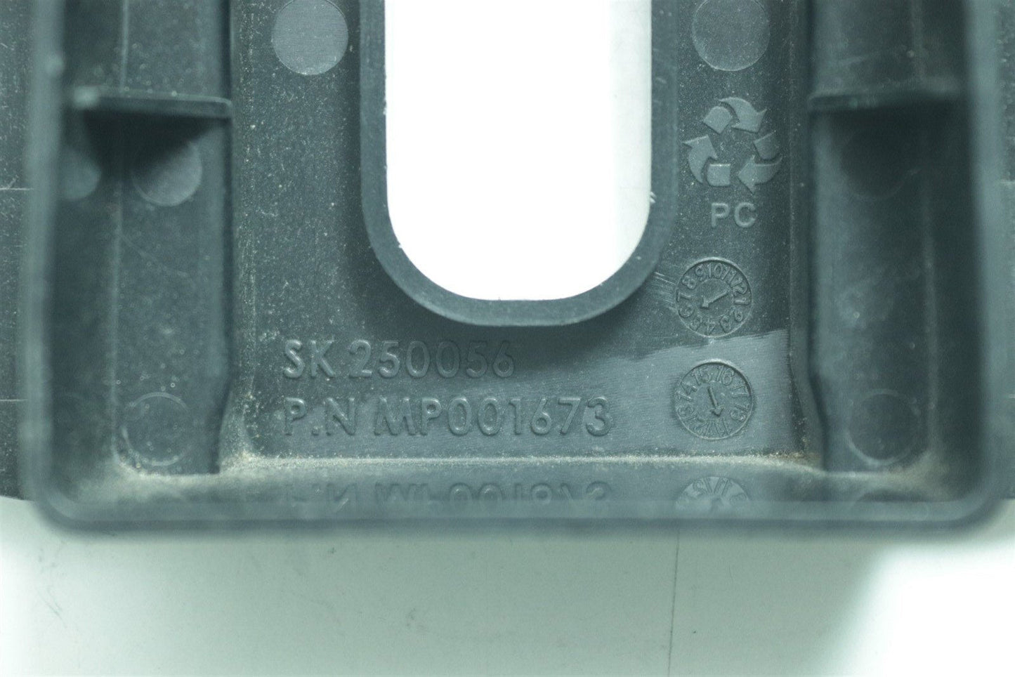 Plastic Phosphor Screen Extractor For Carestream Cassettes MP001673