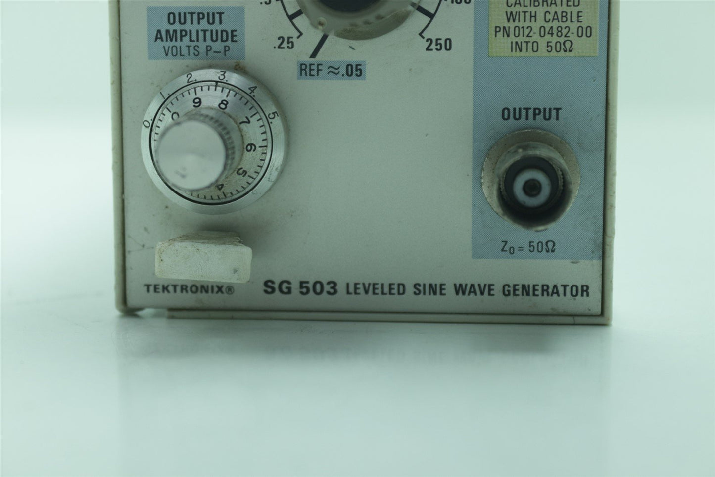 Tektronix SG503 Leveled Sine Wave Generator