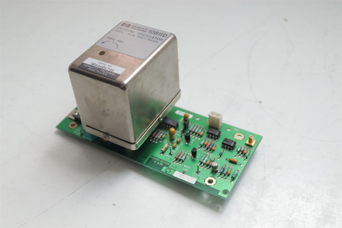 HP 10811D Crystal Oscillator 10811-60120 10.000000 MHz With 89430-66580 Board