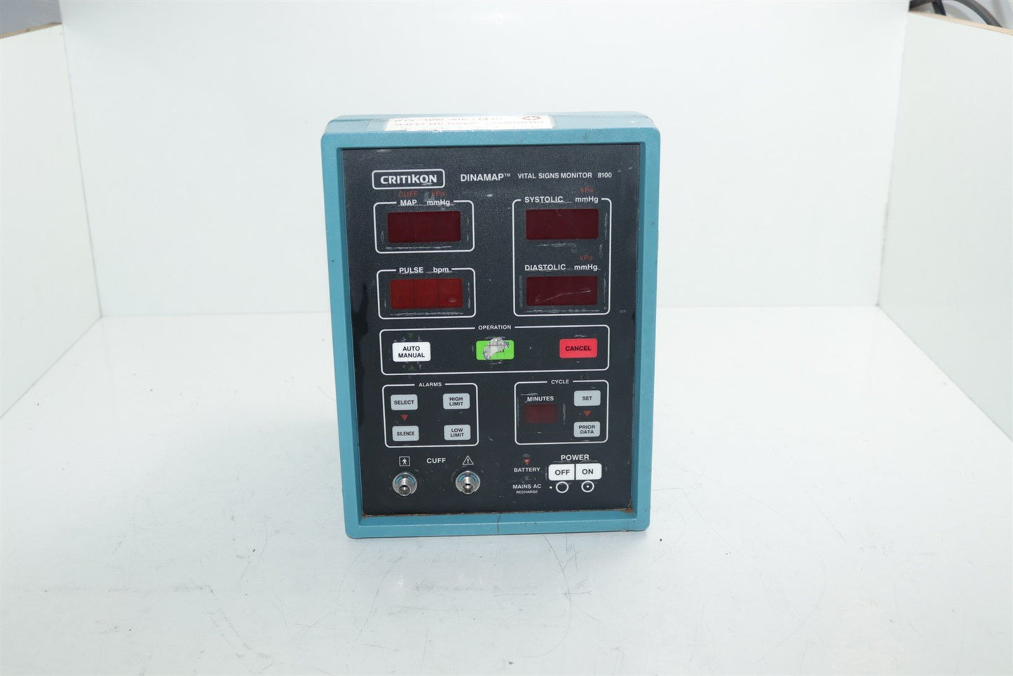 Critikon Dinamap Vital Signs Monitor 8100