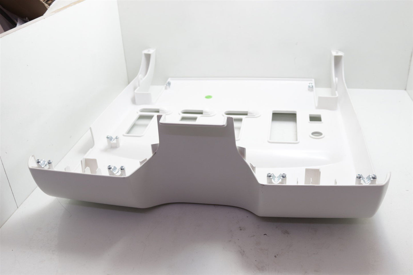 GE HealthCare Vivid S5/S6 Ultrasound Body Front Panel