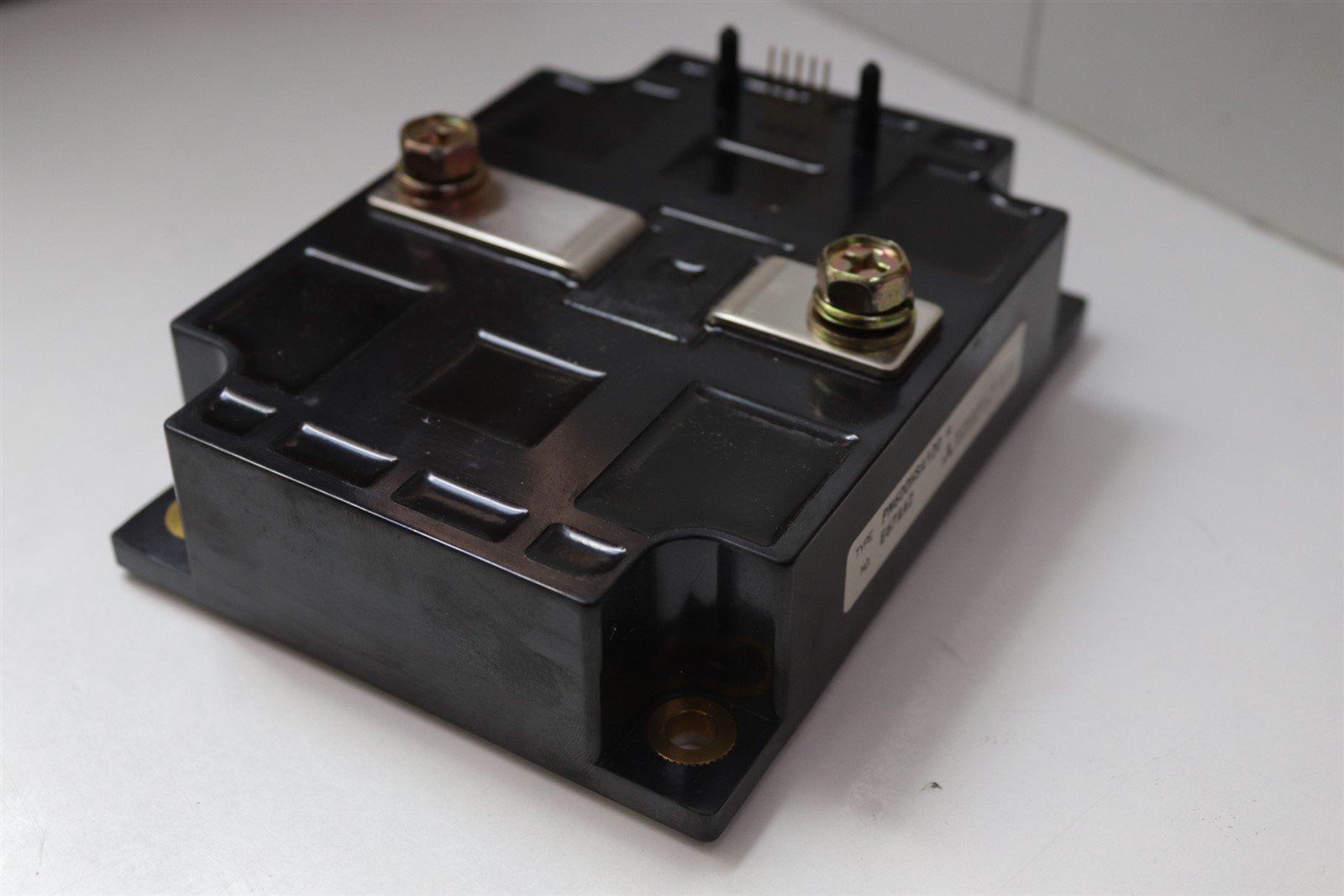 Mitsubishi IGBT Power Driver Module PM600HSA120 – part2Go