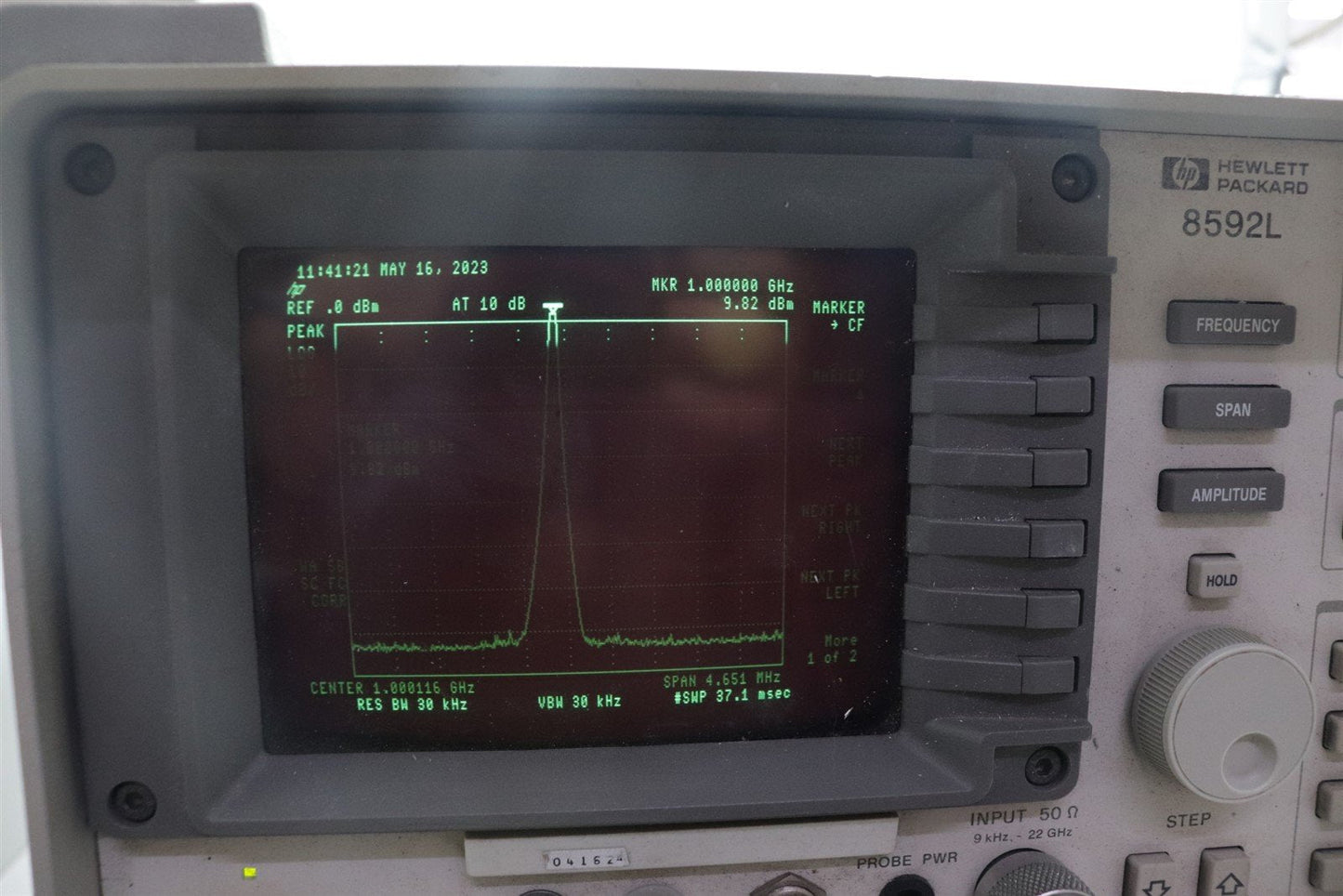 Marconi Instruments 2023 9kHz-1.2GHz Signal Generator P/N 44533-446