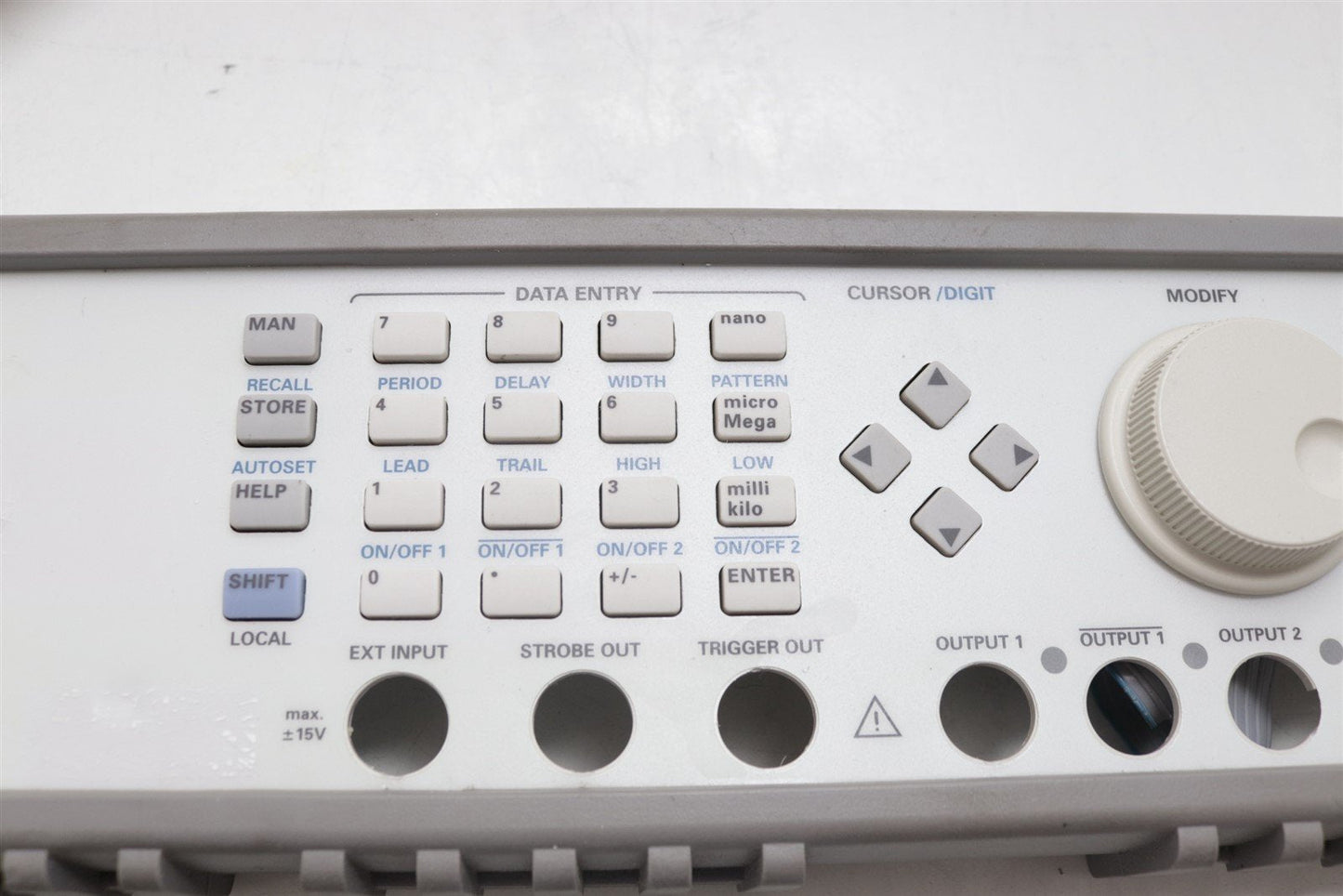 HP Agilent 81110A 330 MHz Pulse Signal Generator Front Panel Assy