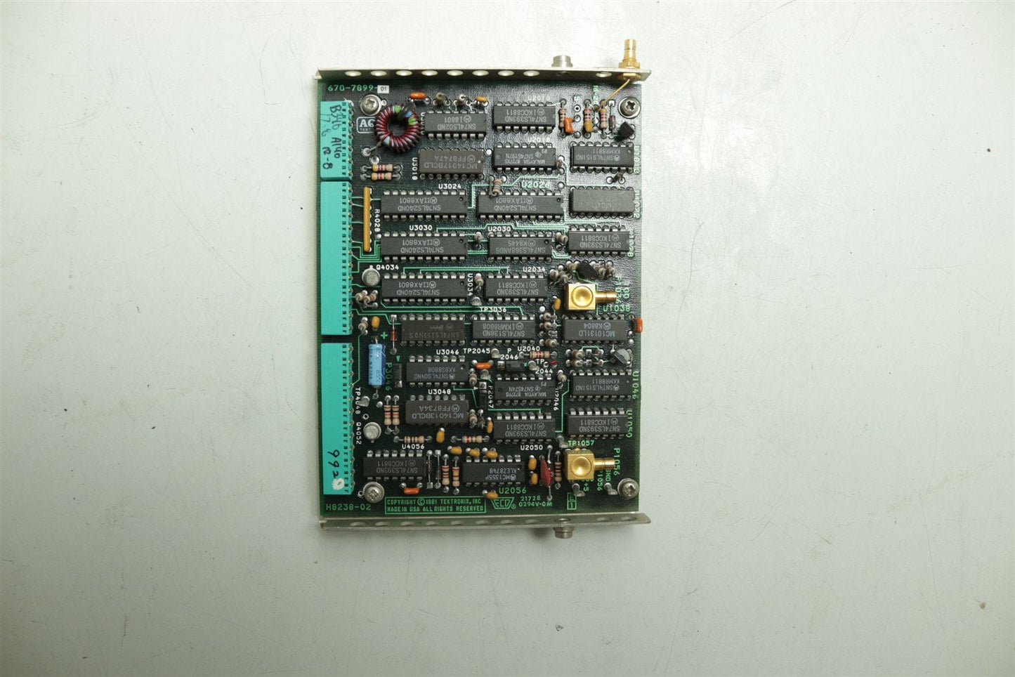 Tektronix 2754P PCB Module 670-7899-01