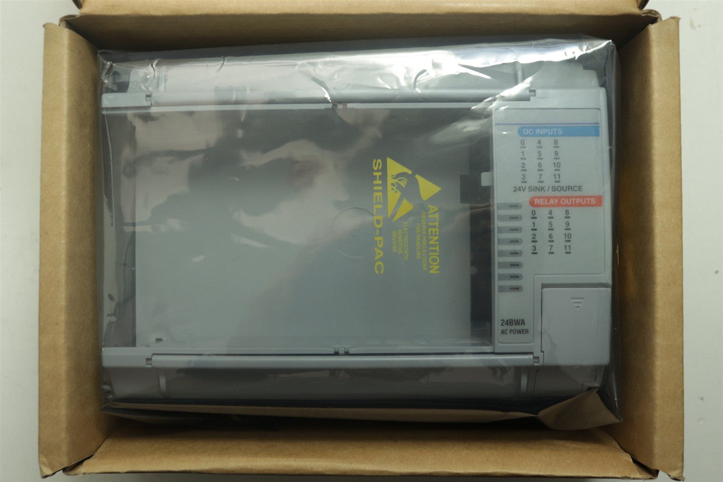 NEW Allen Bradley 1764-24BWA /B MicroLogix 1500 24 Point Controller 176424BWA B