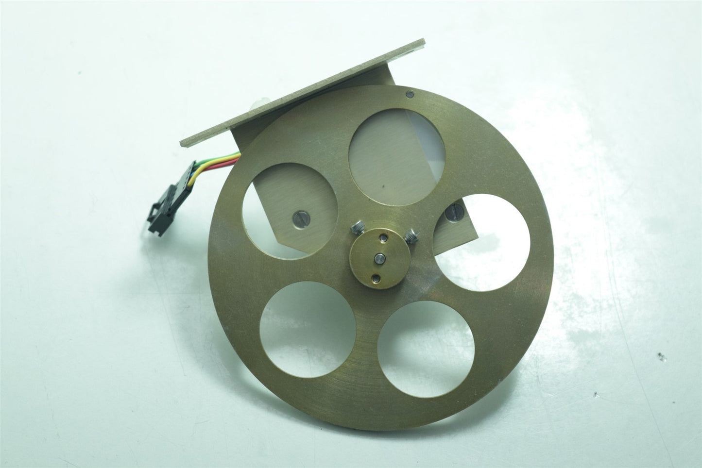 Thermo Scientific Nicolet Avatar 370 DTGS Spectrometer Lens Wheel 470-262500