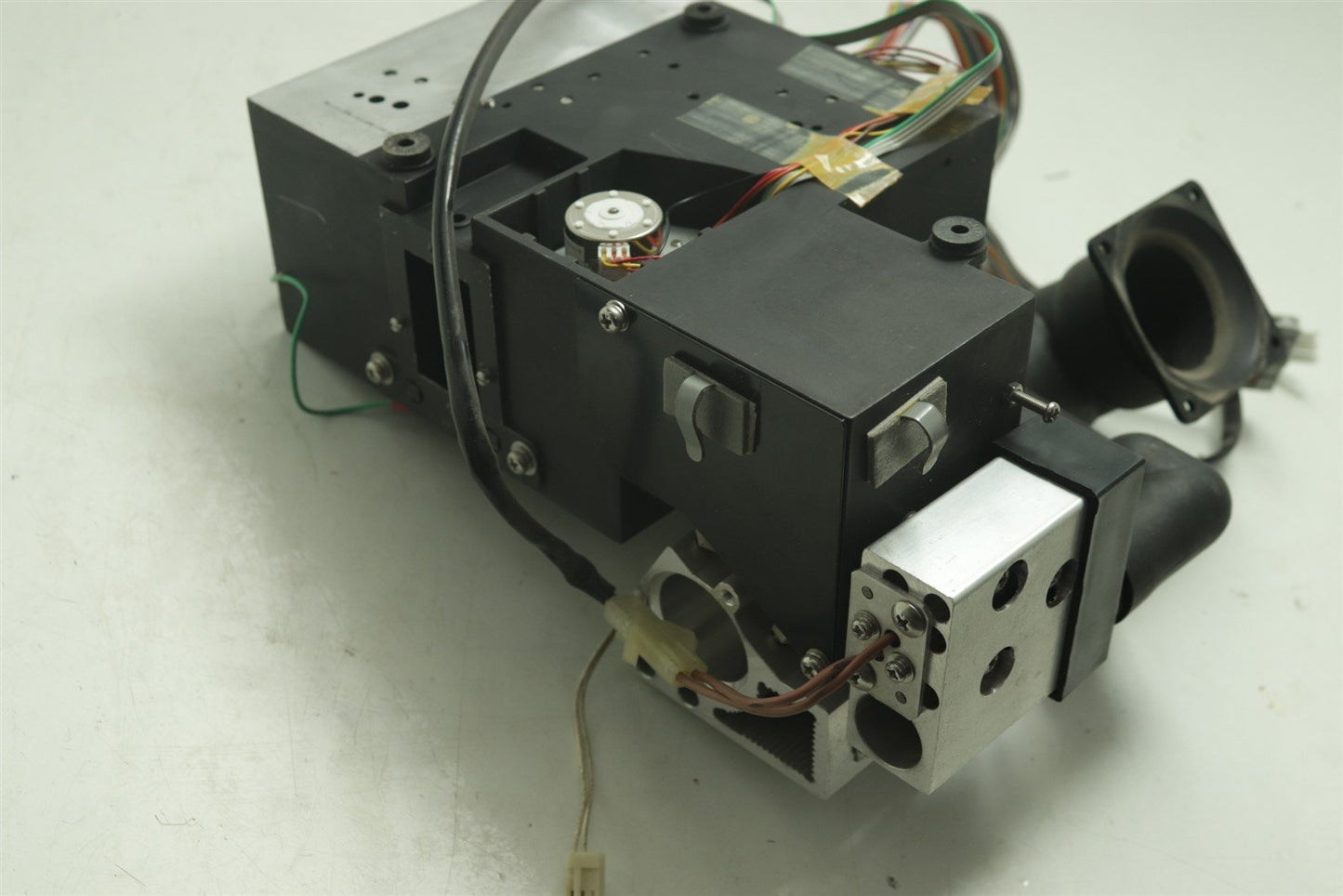 Shimadzu Wavelength Spectrometer From Working SPD-M10Avp