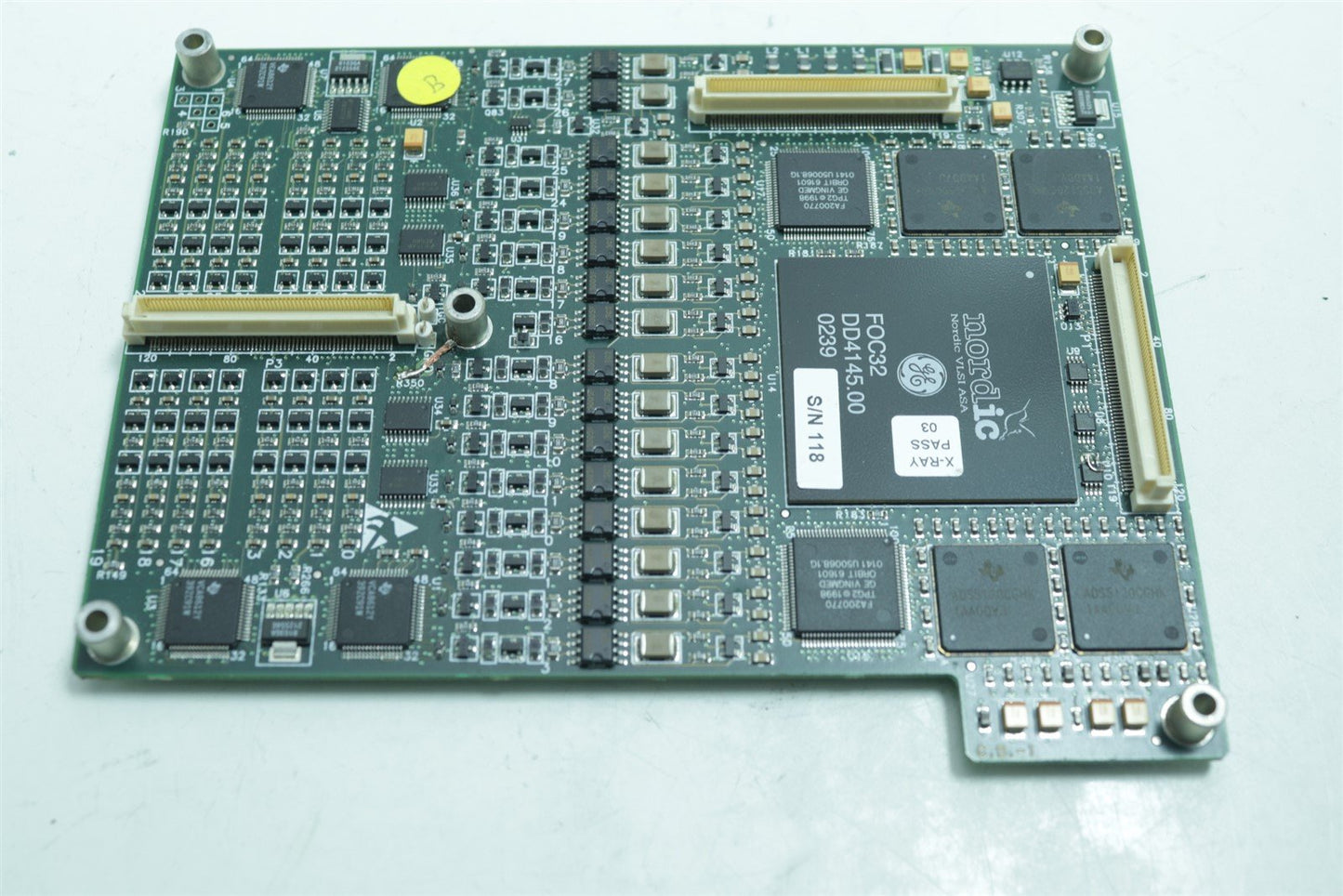 GE HealthCare Vivid TR32 Board V6 REV:00 U1239 2354258-6