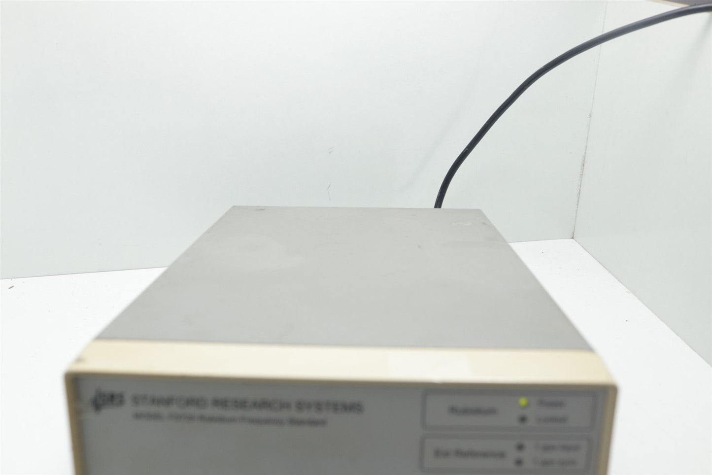 SRS Stanford Research Systems FS725 Rubidium Frequency Standard Uncalibrated As is