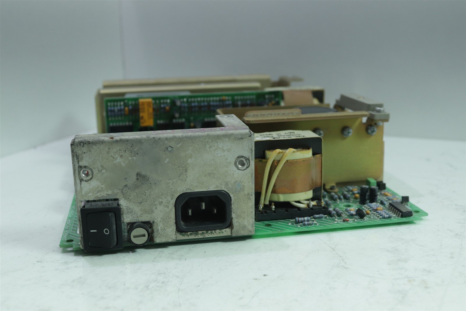 Tektronix OSCILLOSCOPE TDS540D POWER SUPPLY Tested – part2Go