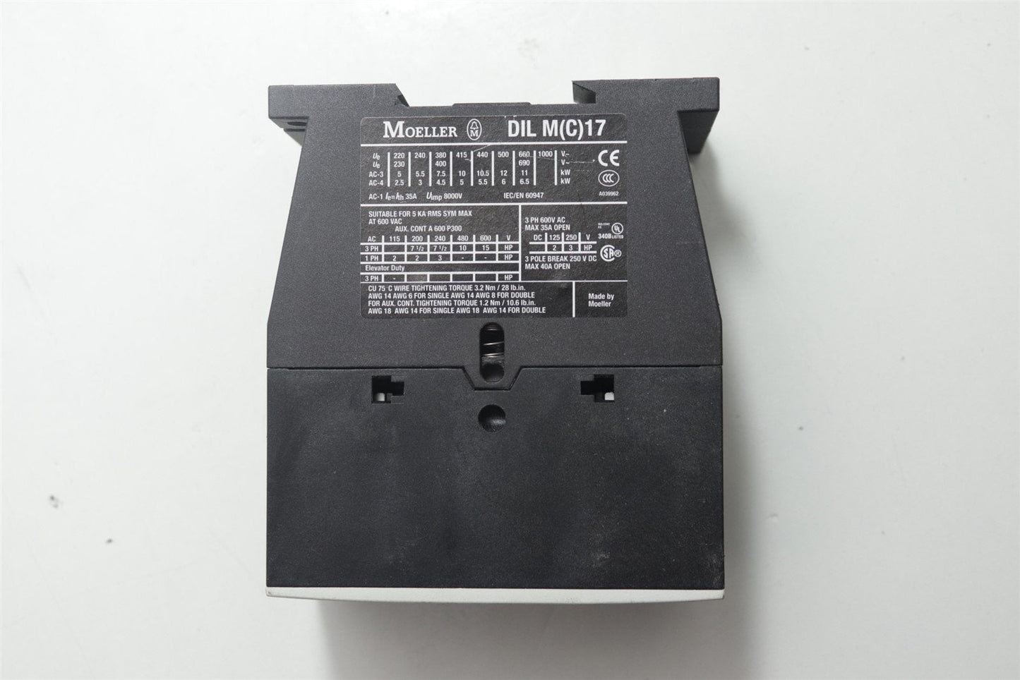 Moeller DIL M(C)17 Contactor 3 Pole 40A 24V Coil