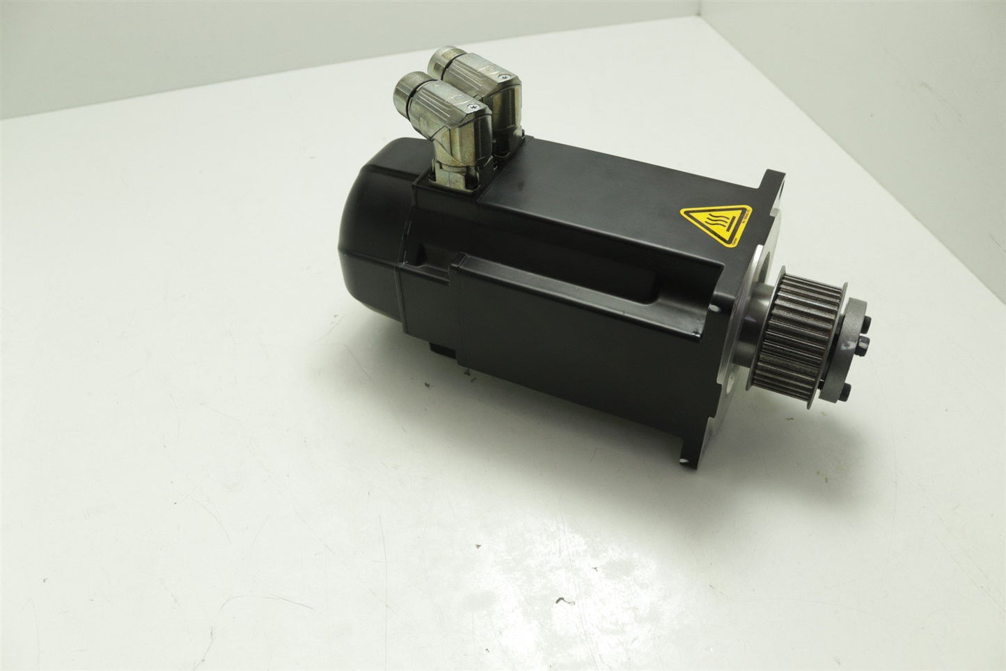 Kollmorgen AKM52H-ANCSEJ02 3 Phase PM Servomotor 640VDC For GE LightSpeed CT