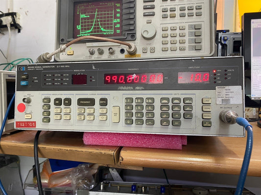 HP Agilent Keysight 8656B Signal Generator 0.1-990MHz TESTED!